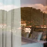 Vasillis-heated Swimming Pool With Infinity View *