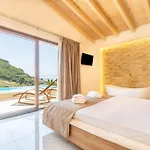 Vasillis-heated Swimming Pool With Infinity View Vitaládes