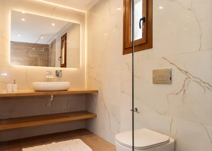 Vasillis-heated Swimming Pool With Infinity View Villa