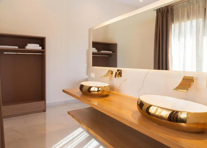 Villa Vasillis-heated Swimming Pool With Infinity View Vitaládesz