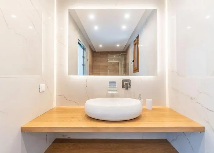 Vasillis-heated Swimming Pool With Infinity View Villa