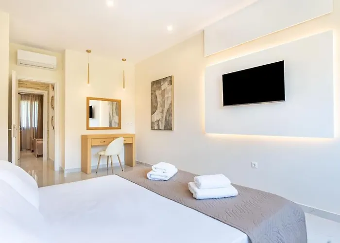 Villa Vasillis-heated Swimming Pool With Infinity View