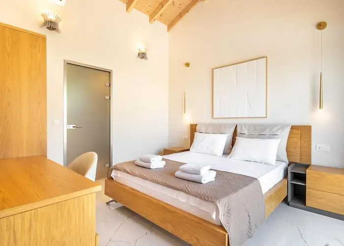 Villa Vasillis-heated Swimming Pool With Infinity View Vitalades