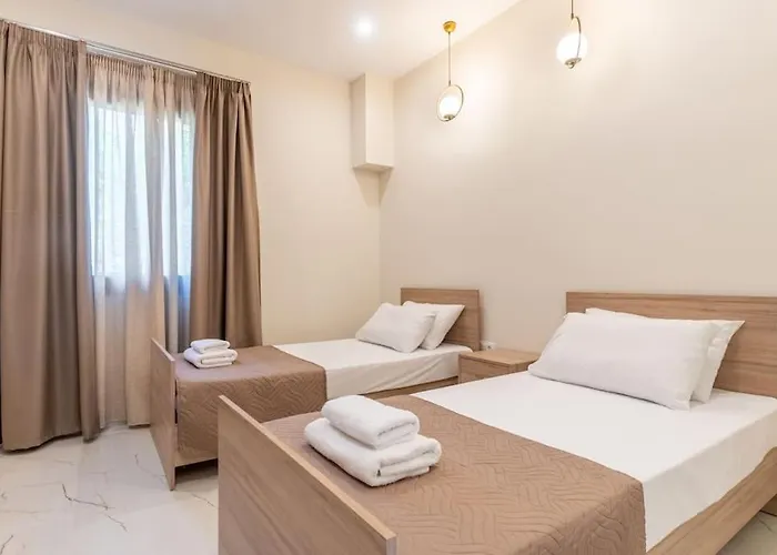 Villa Vasillis-heated Swimming Pool With Infinity View *