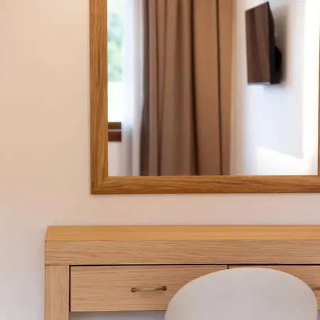 Vasillis-heated Swimming Pool With Infinity View Villa