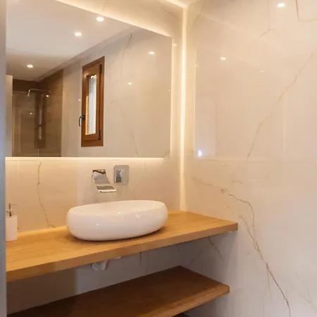 Villa Vasillis-heated Swimming Pool With Infinity View Vitaládes