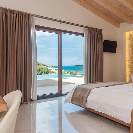 Vasillis-heated Swimming Pool With Infinity View *