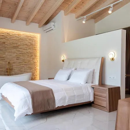 Vasillis-heated Swimming Pool With Infinity View Villa