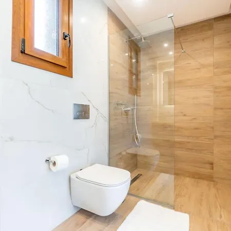 Vasillis-heated Swimming Pool With Infinity View